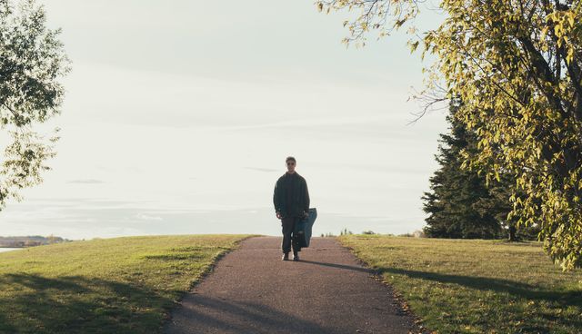 inward stance on pathway blah148 mitch park